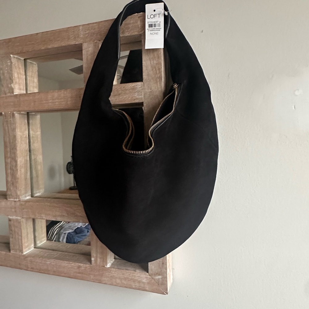 LOFT Black Hobo Bag - Picture 2 of 8